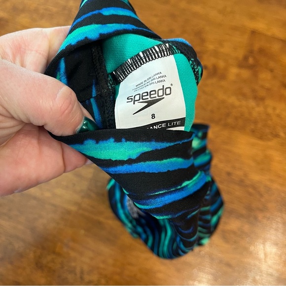 Speedo Women’s Endurance Lite swim top lie black size 8 - Picture 4 of 4